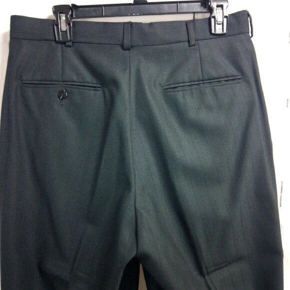 Trieste 41R 2 Button Black Herringbone Striped 2pc - Picture 14 of 15